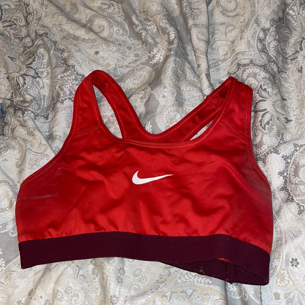 Dri fit nike sports bra